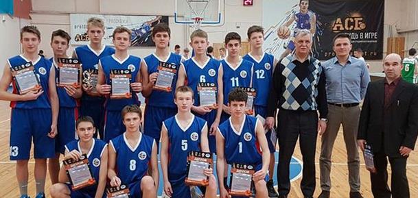Красноярские баскетболисты одержали победу в полуфинале Всероссийских соревнований.